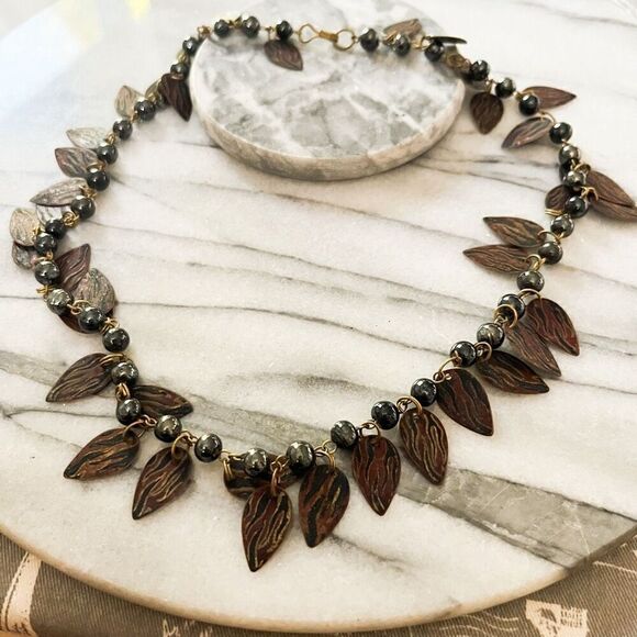 Vintage Copper Dangle Leaf Necklace Handpainted Flames Beaded Chain Unsigned - Picture 2 of 8